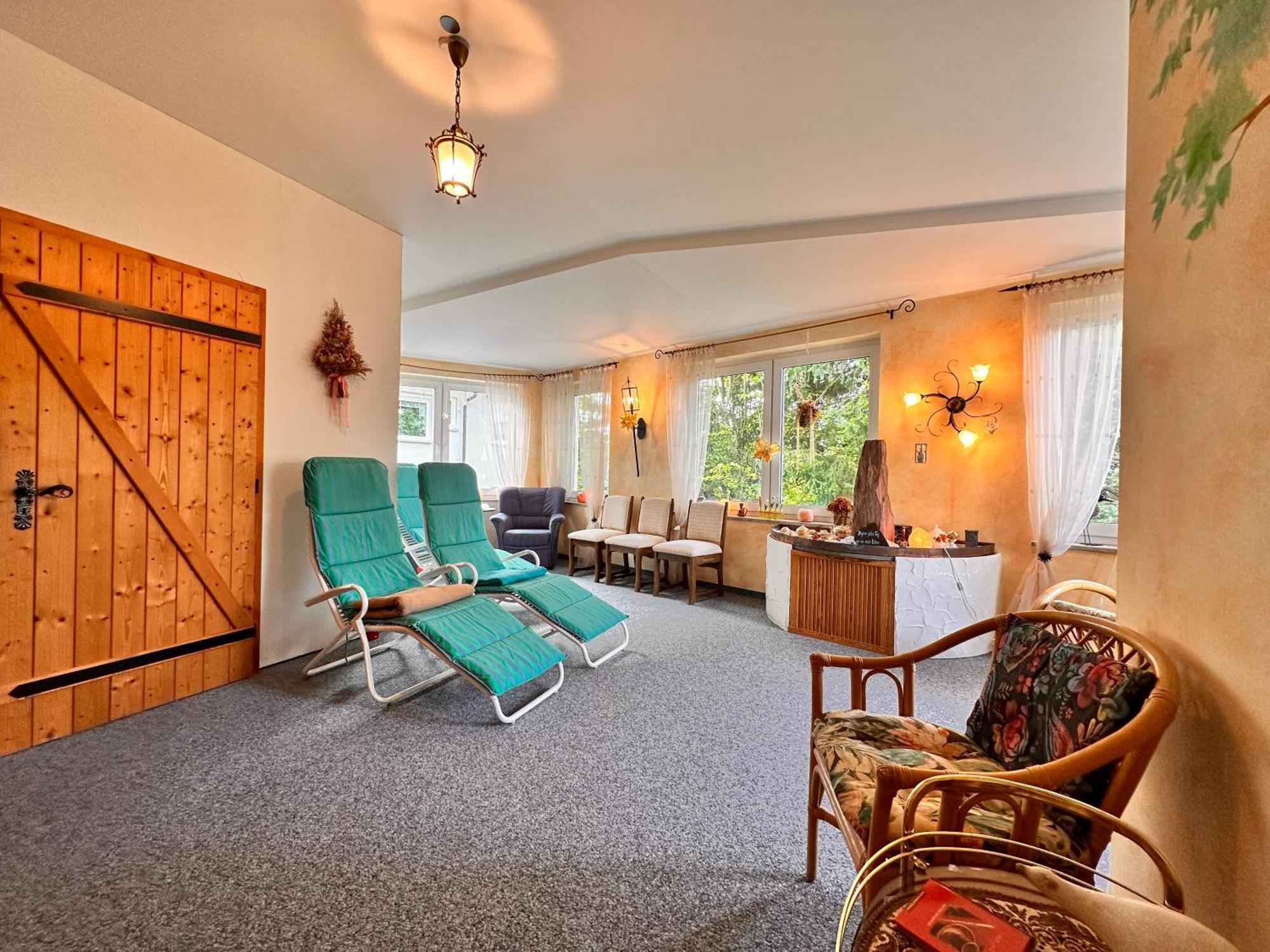 Pension Zum Loewen, Parkplatz, Fruehstueck, Wlan, Zentral 巴特施泰本 外观 照片