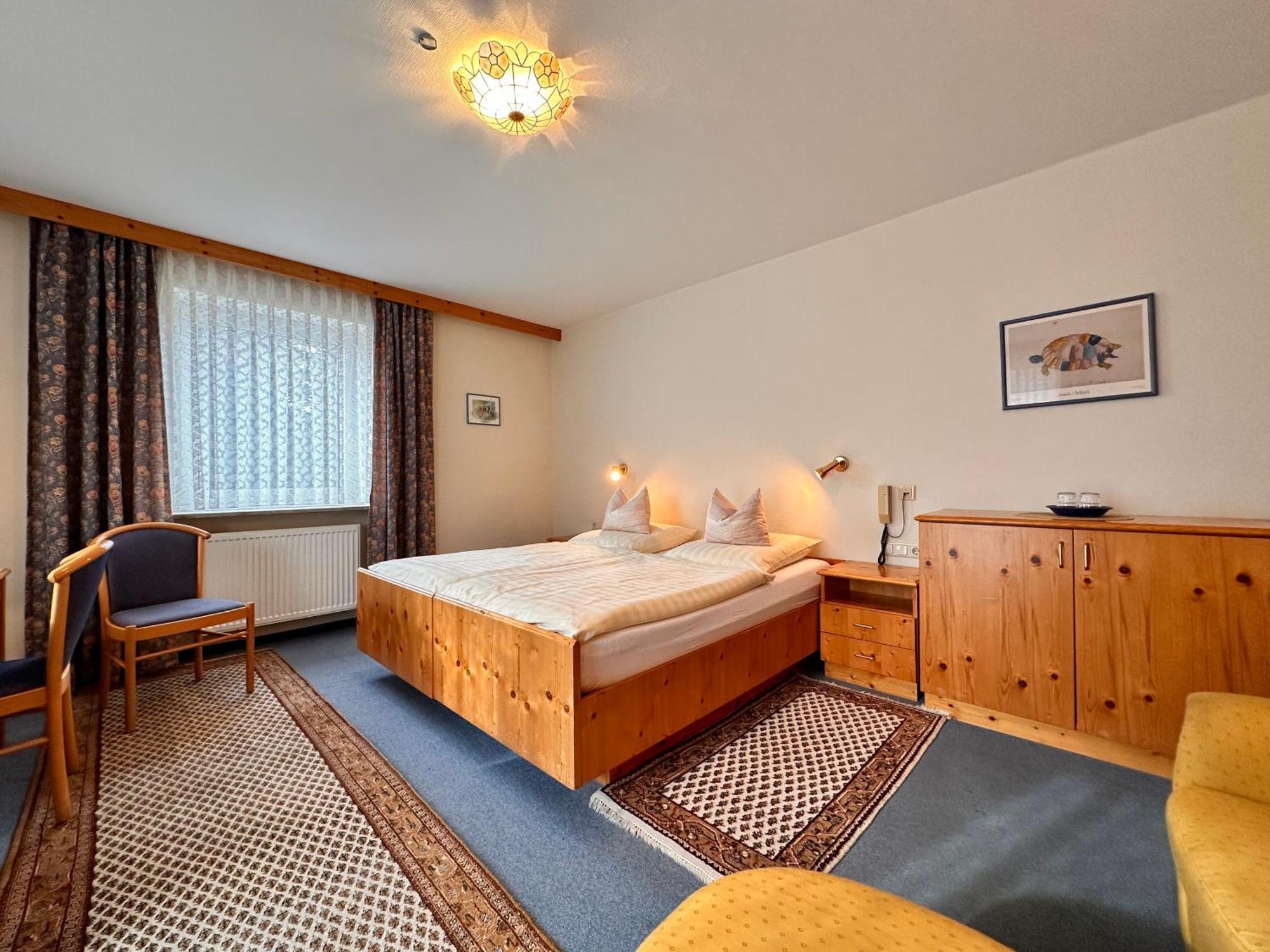 Pension Zum Loewen, Parkplatz, Fruehstueck, Wlan, Zentral 巴特施泰本 外观 照片