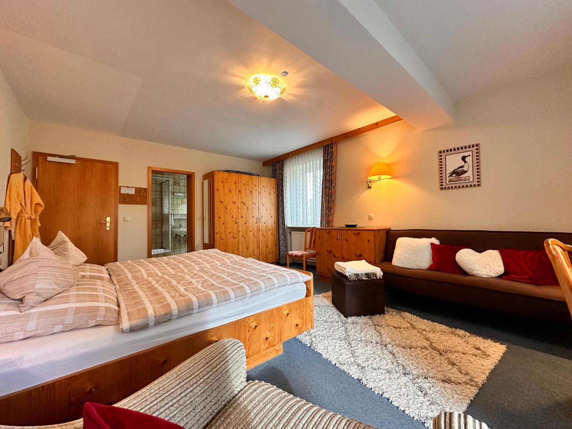 Pension Zum Loewen, Parkplatz, Fruehstueck, Wlan, Zentral 巴特施泰本 外观 照片