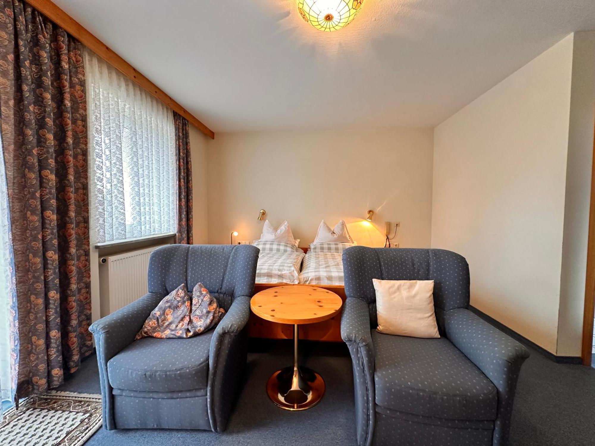 Pension Zum Loewen, Parkplatz, Fruehstueck, Wlan, Zentral 巴特施泰本 外观 照片