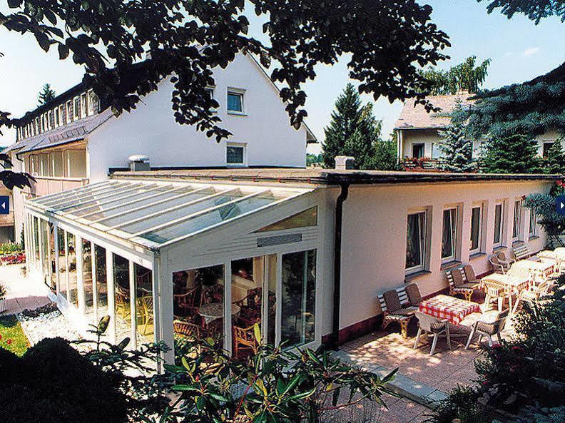 Pension Zum Loewen, Parkplatz, Fruehstueck, Wlan, Zentral 巴特施泰本 外观 照片